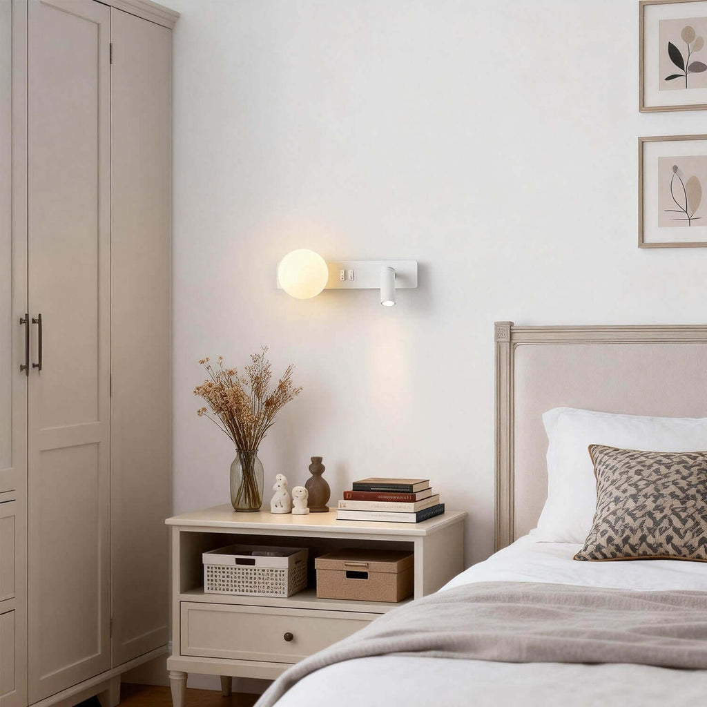 Fynix  Wall Light