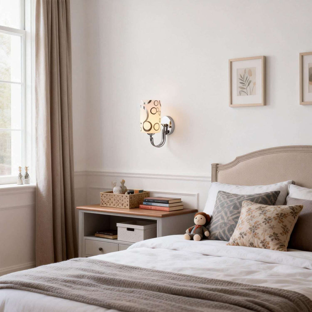 Kivon Wall Light