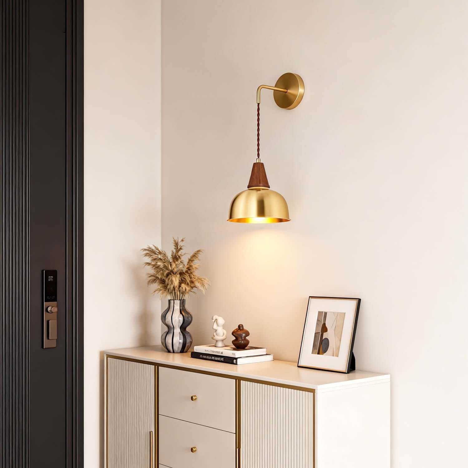 Lavino Wall Light