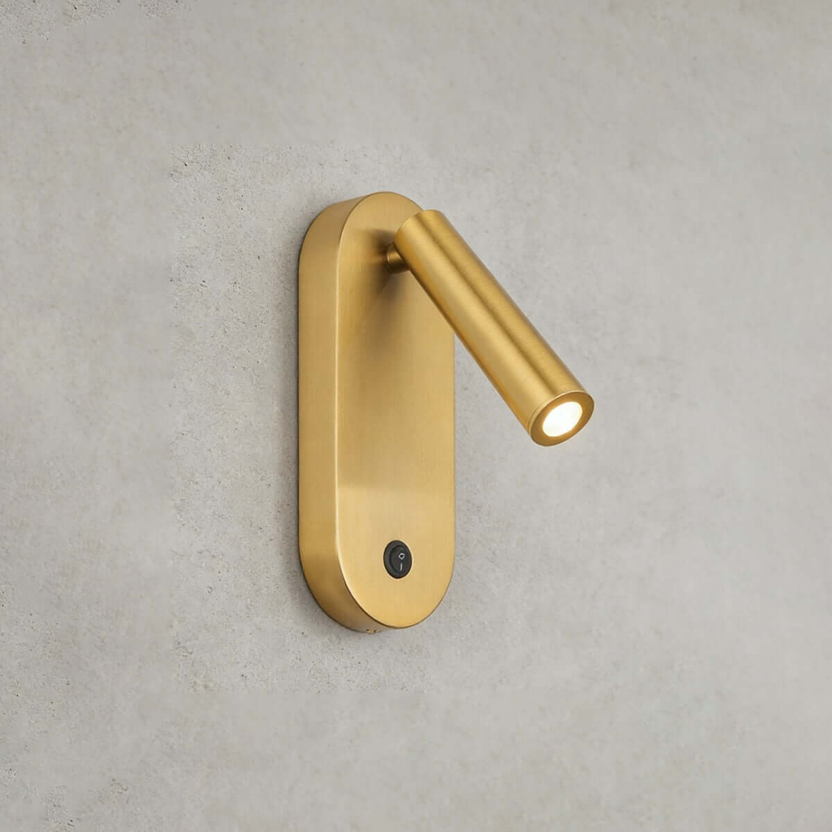 Laxor Wall Light