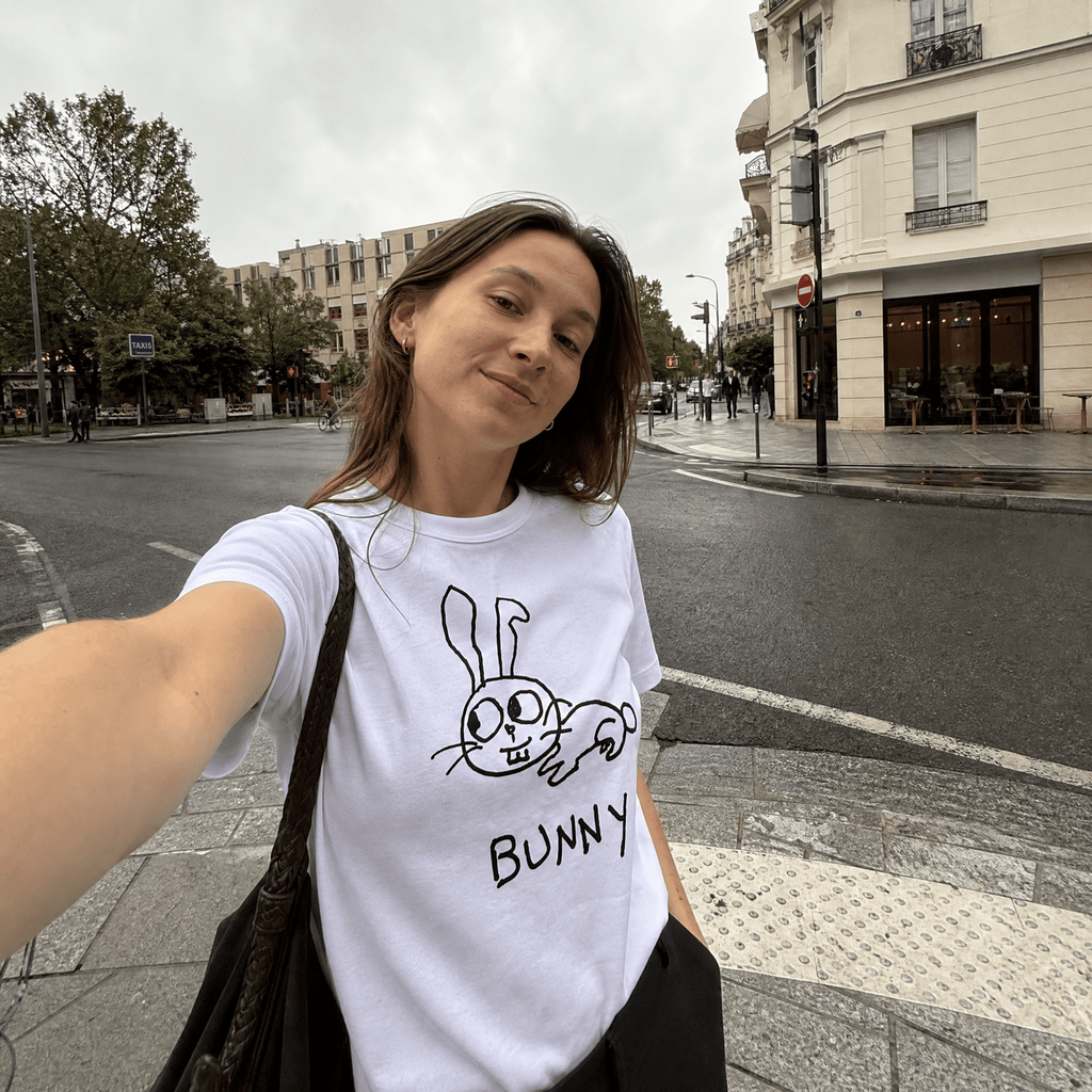 Bunny - Women's Relaxed T-Shirt