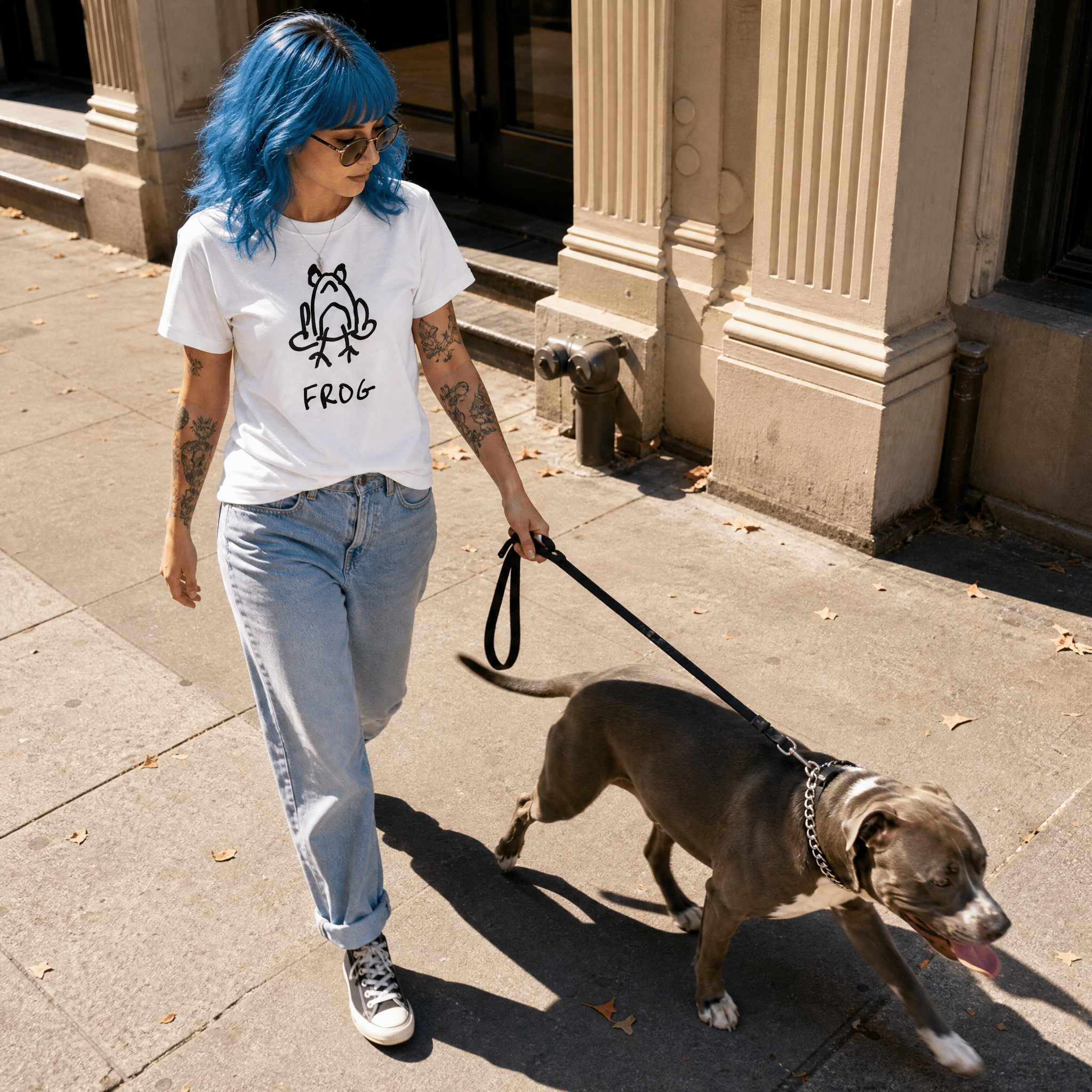 Frog - Women's Relaxed T-Shirt