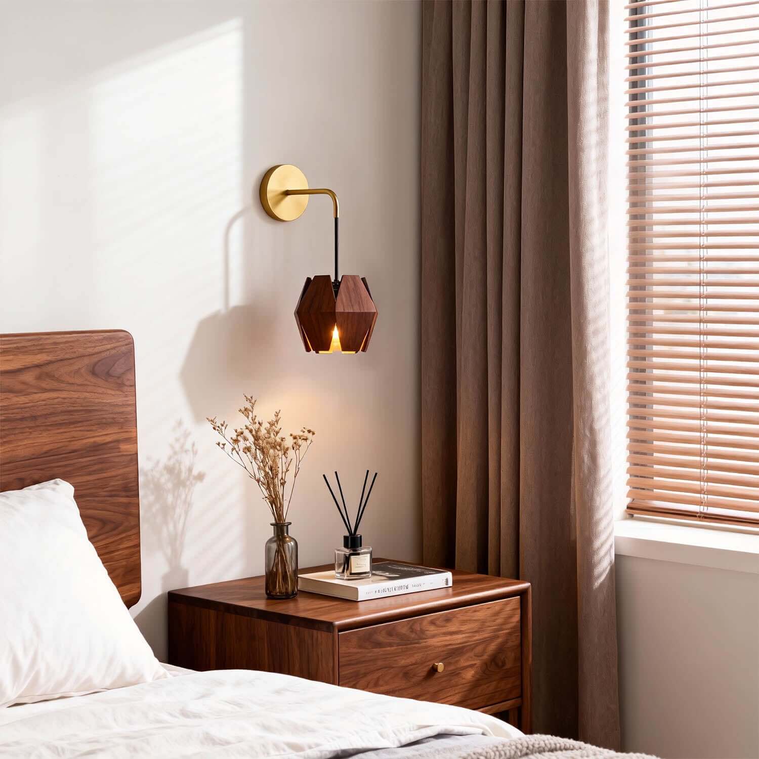 Lunexi Wall Light