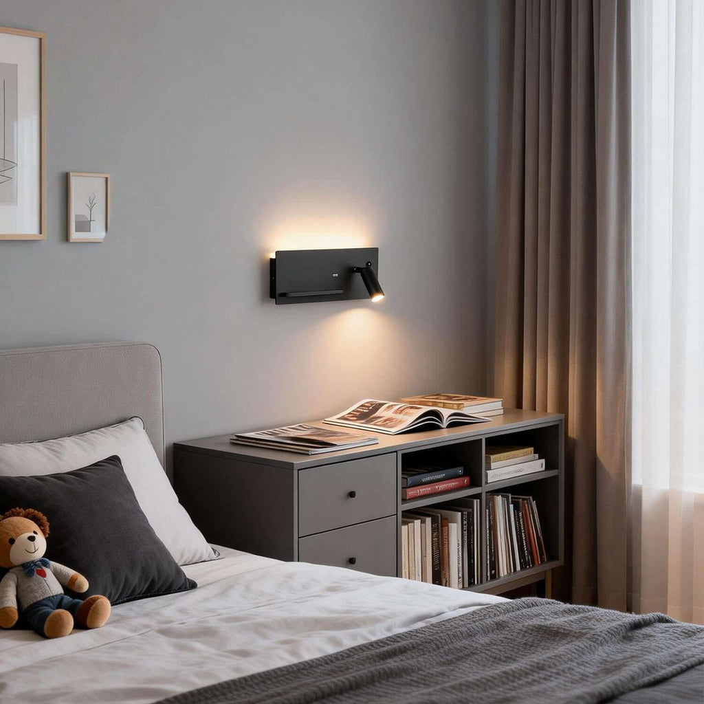 Luvan Wall Light