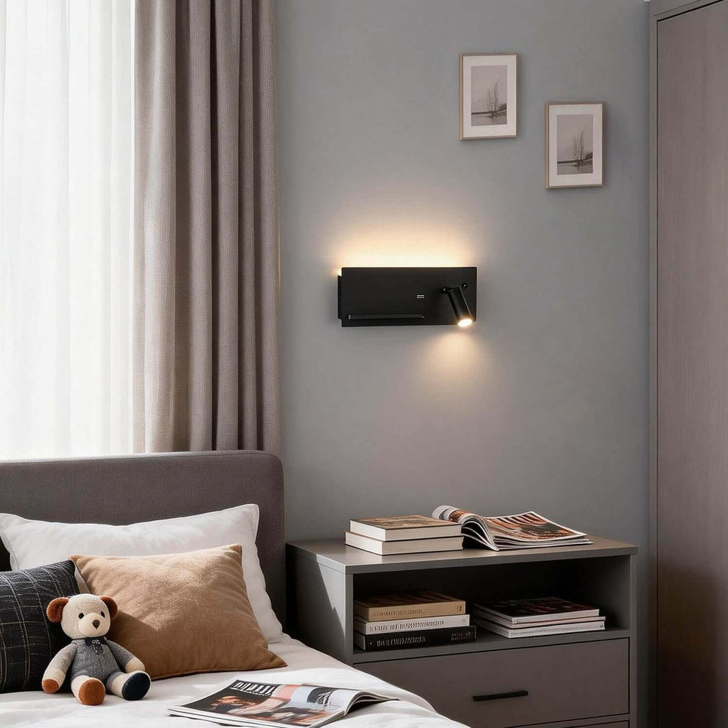 Luvan Wall Light