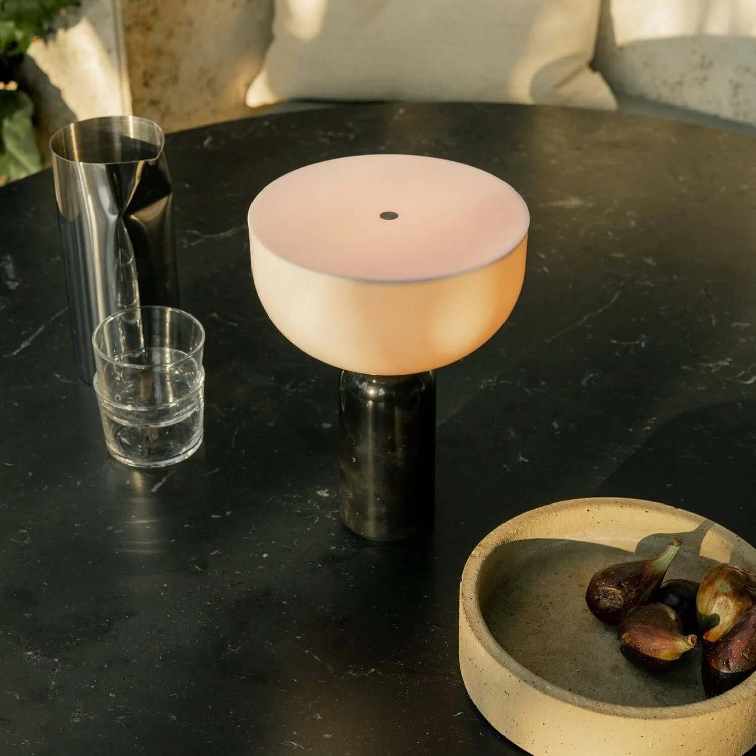 Pirelo Table Lamp