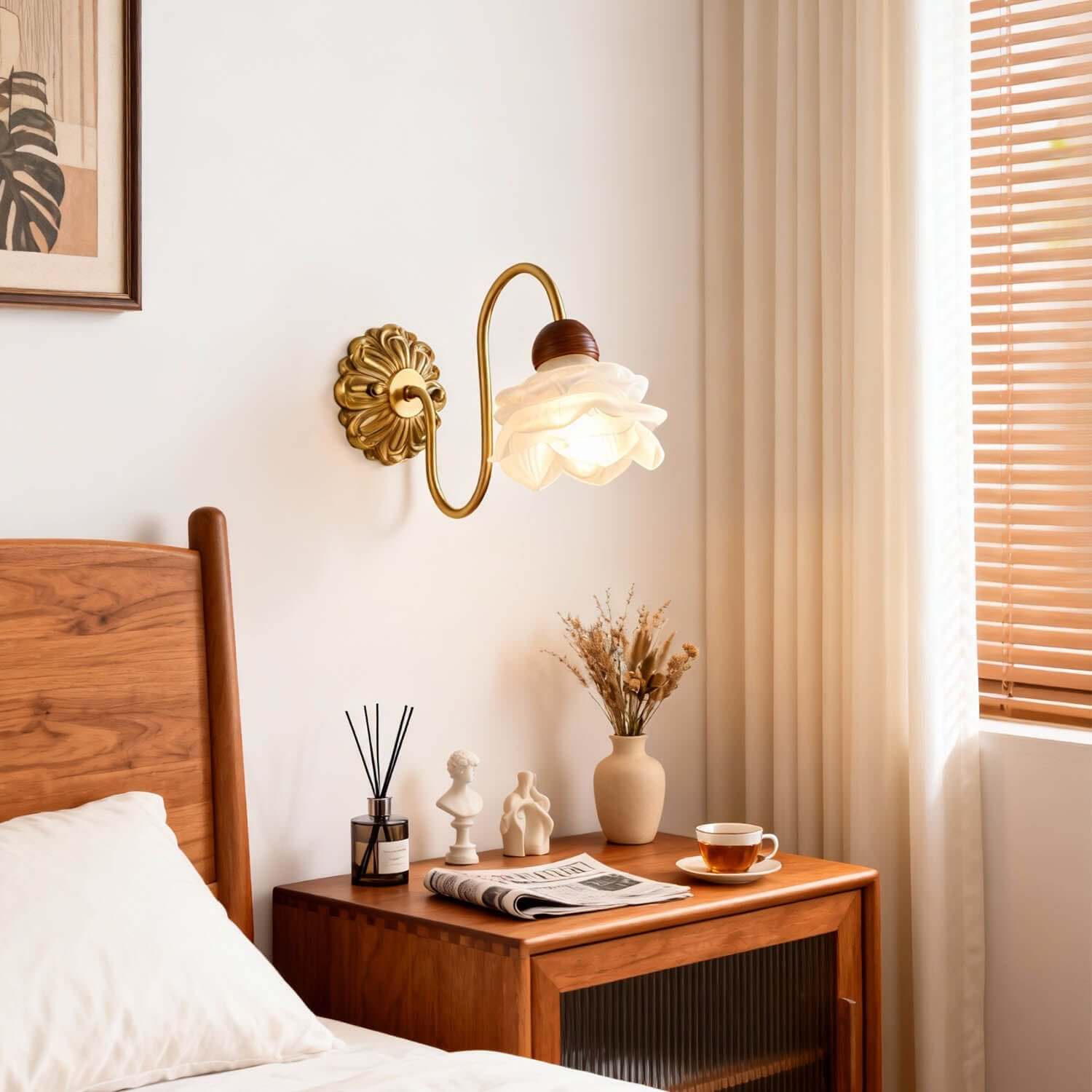 Maruvo Wall Light