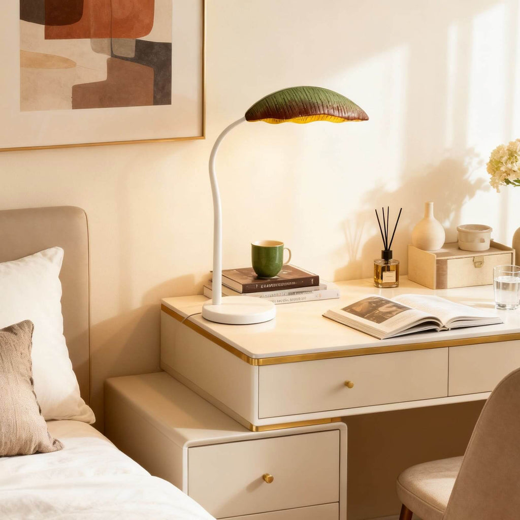 Luvomi Sculpture Table Lamp