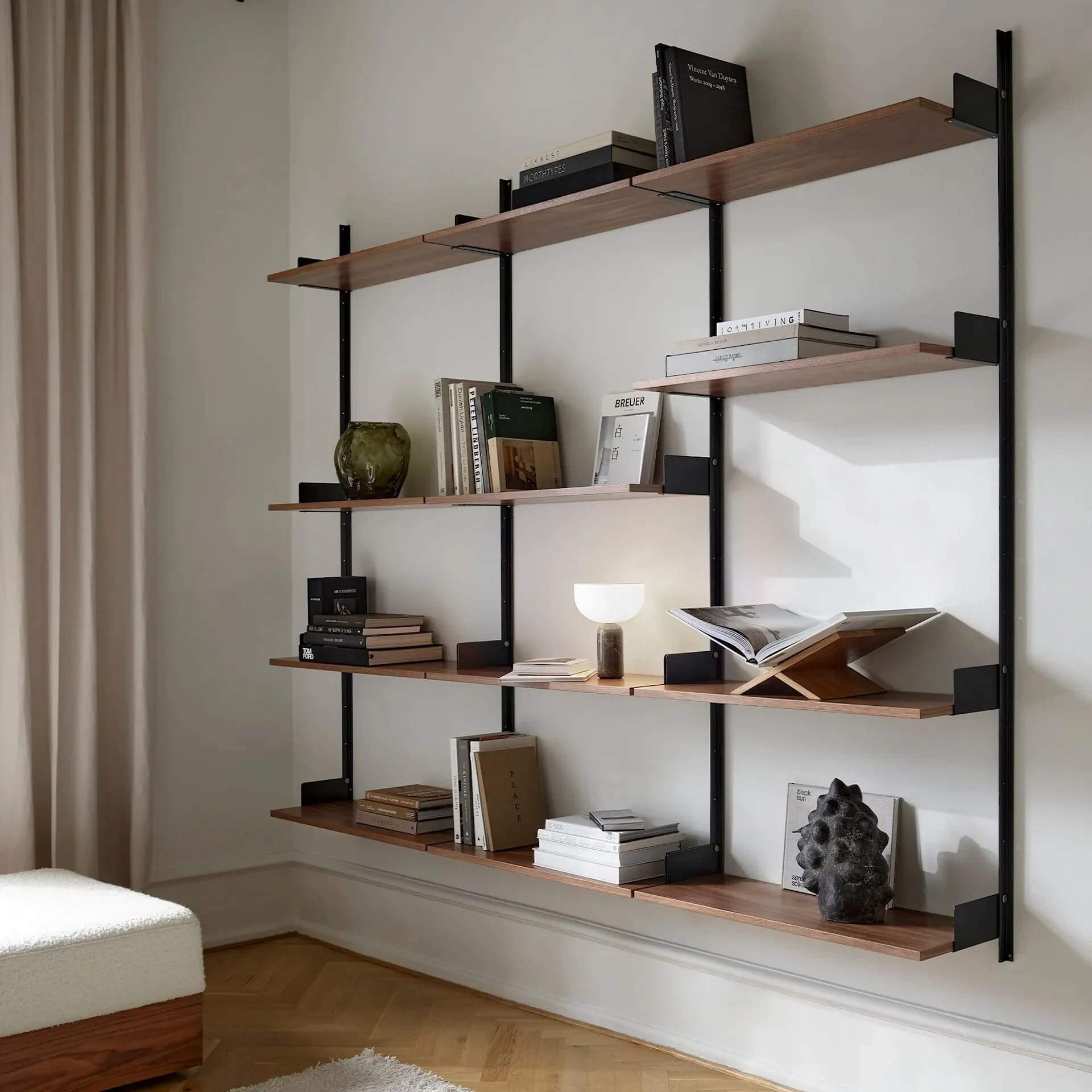 Pirelo Table Lamp