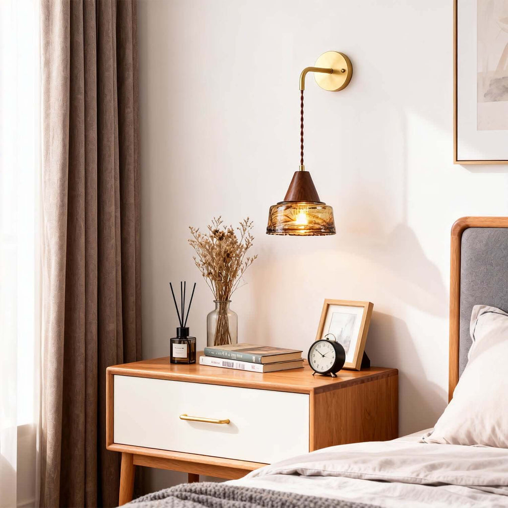 Naviro Wall Light