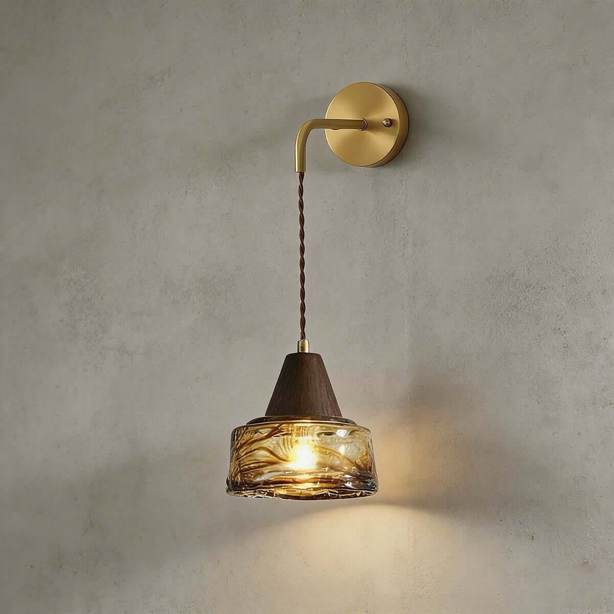 Naviro Wall Light