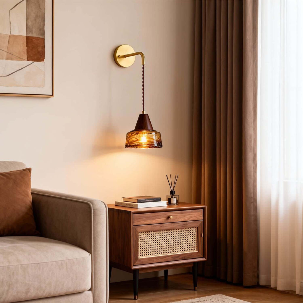 Naviro Wall Light