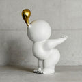 Nobiku Sculpture