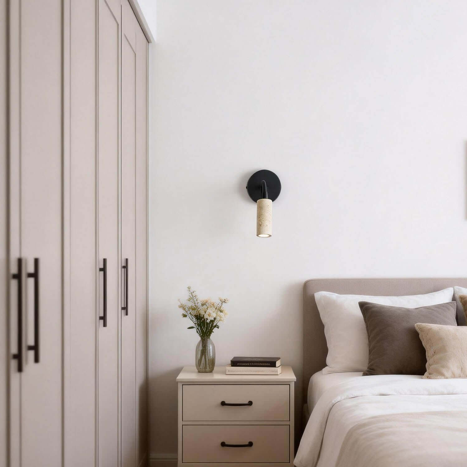 Nuvka Wall Light