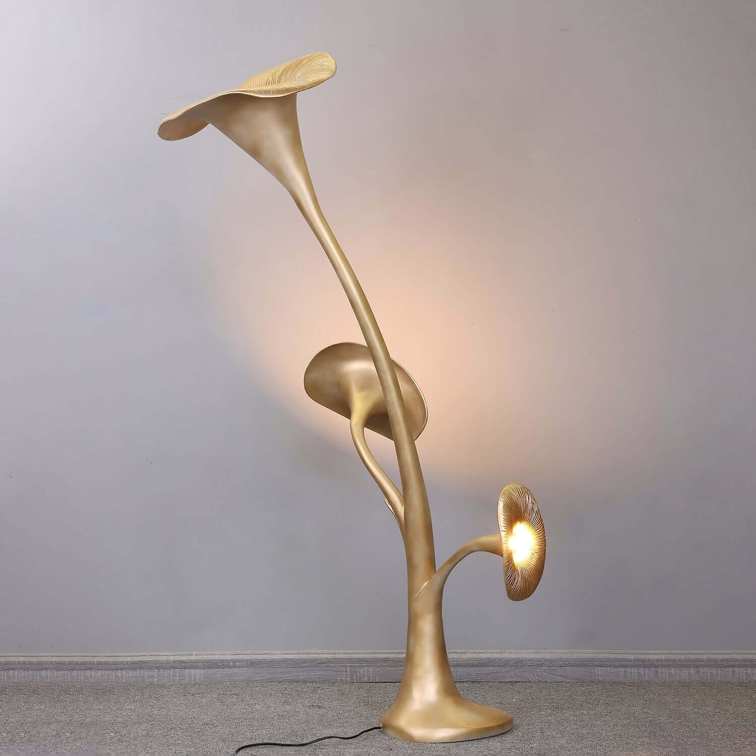 Nuvra Sculpture Floor Lamp