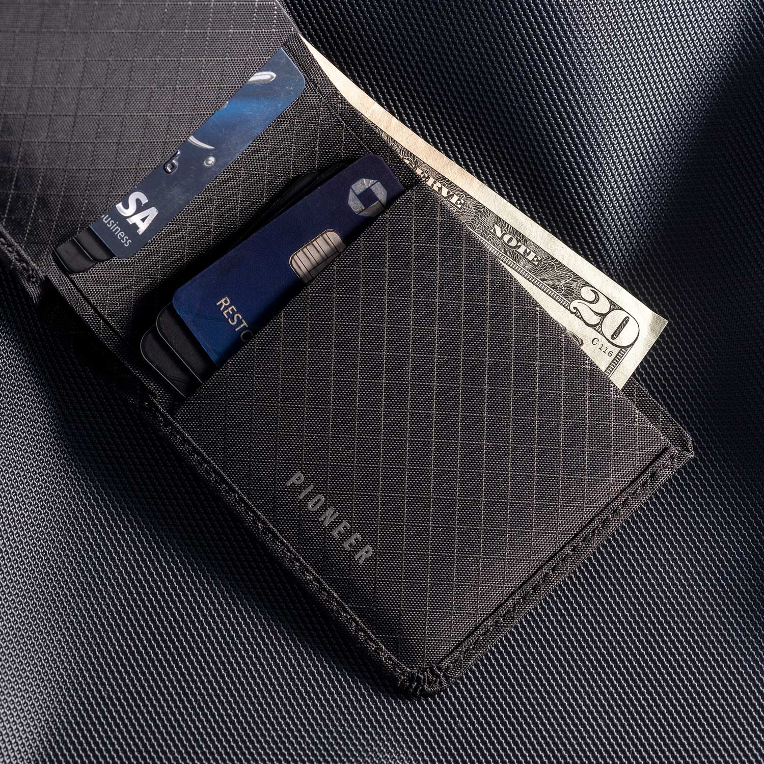 The Flyfold Wallet