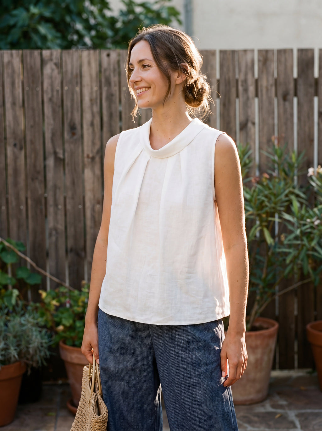 100% Linen Structured Collar Sleeveless Blouse BLAIR