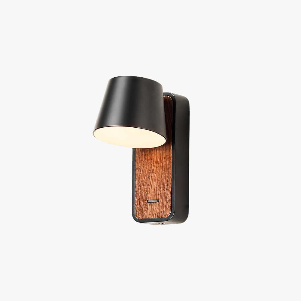 Pavol Wall Light