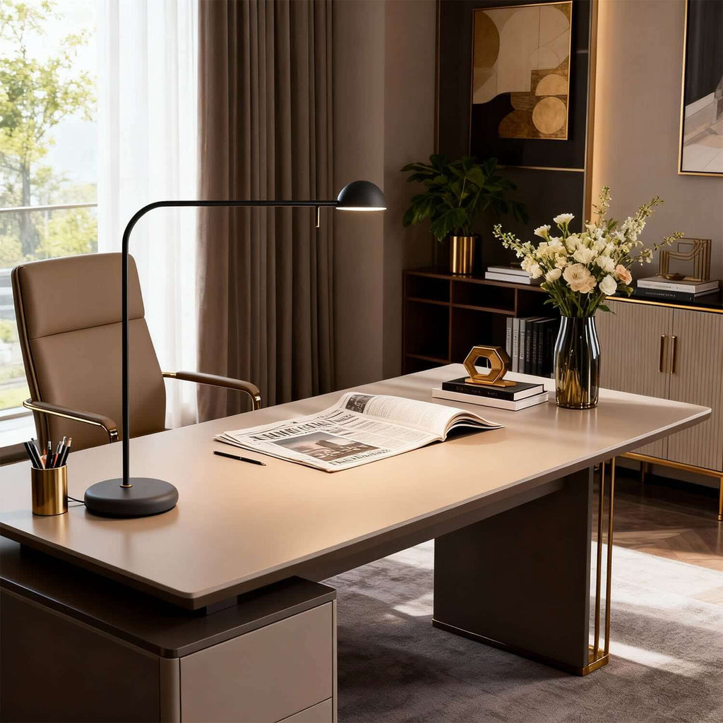 Pelano Table Lamp