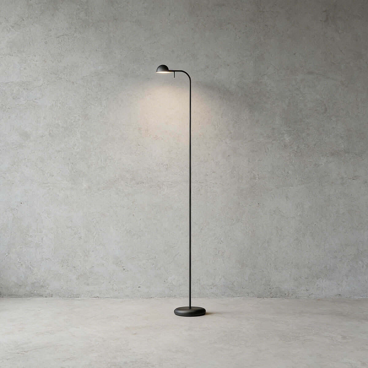 Pelano Floor Lamp
