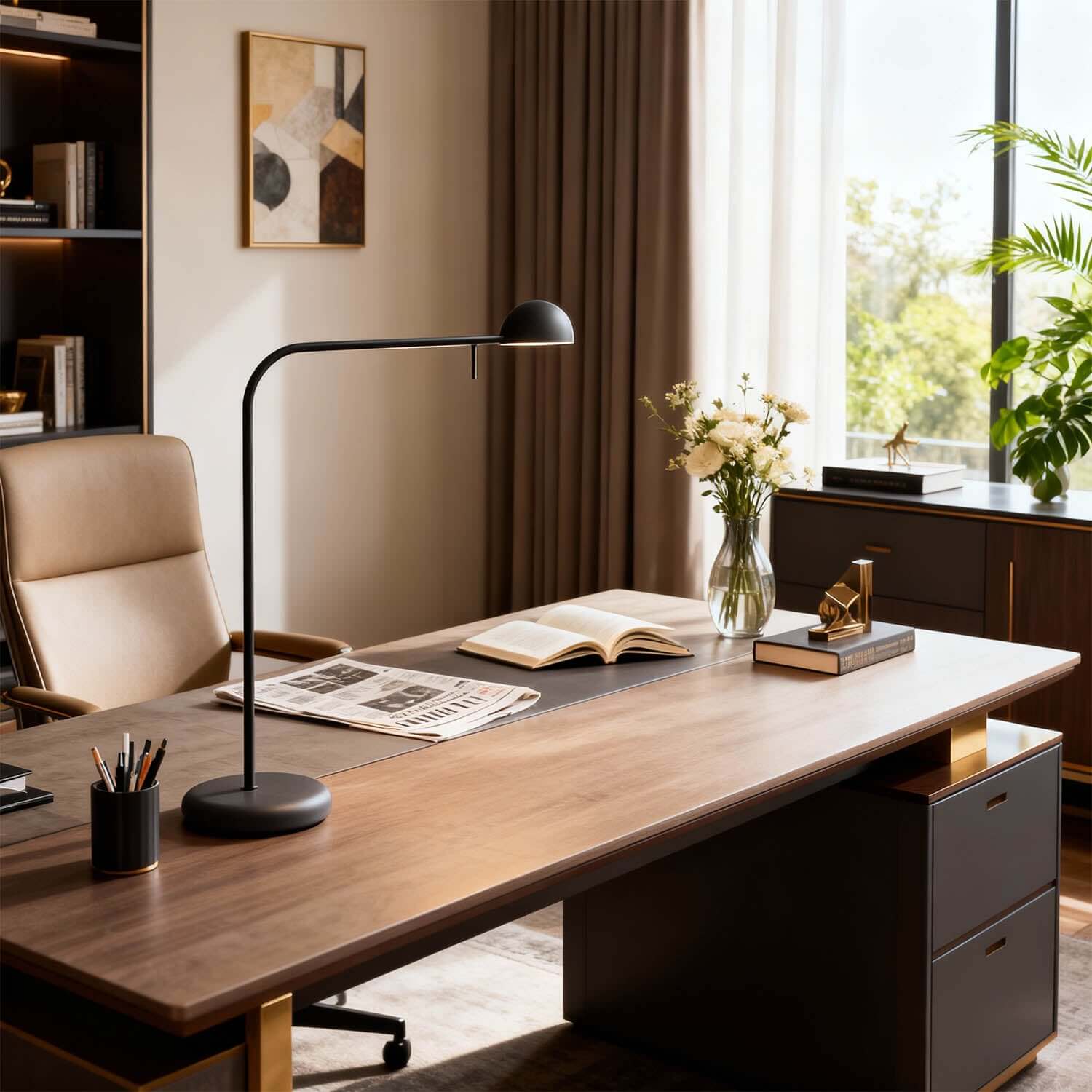 Pelano Table Lamp