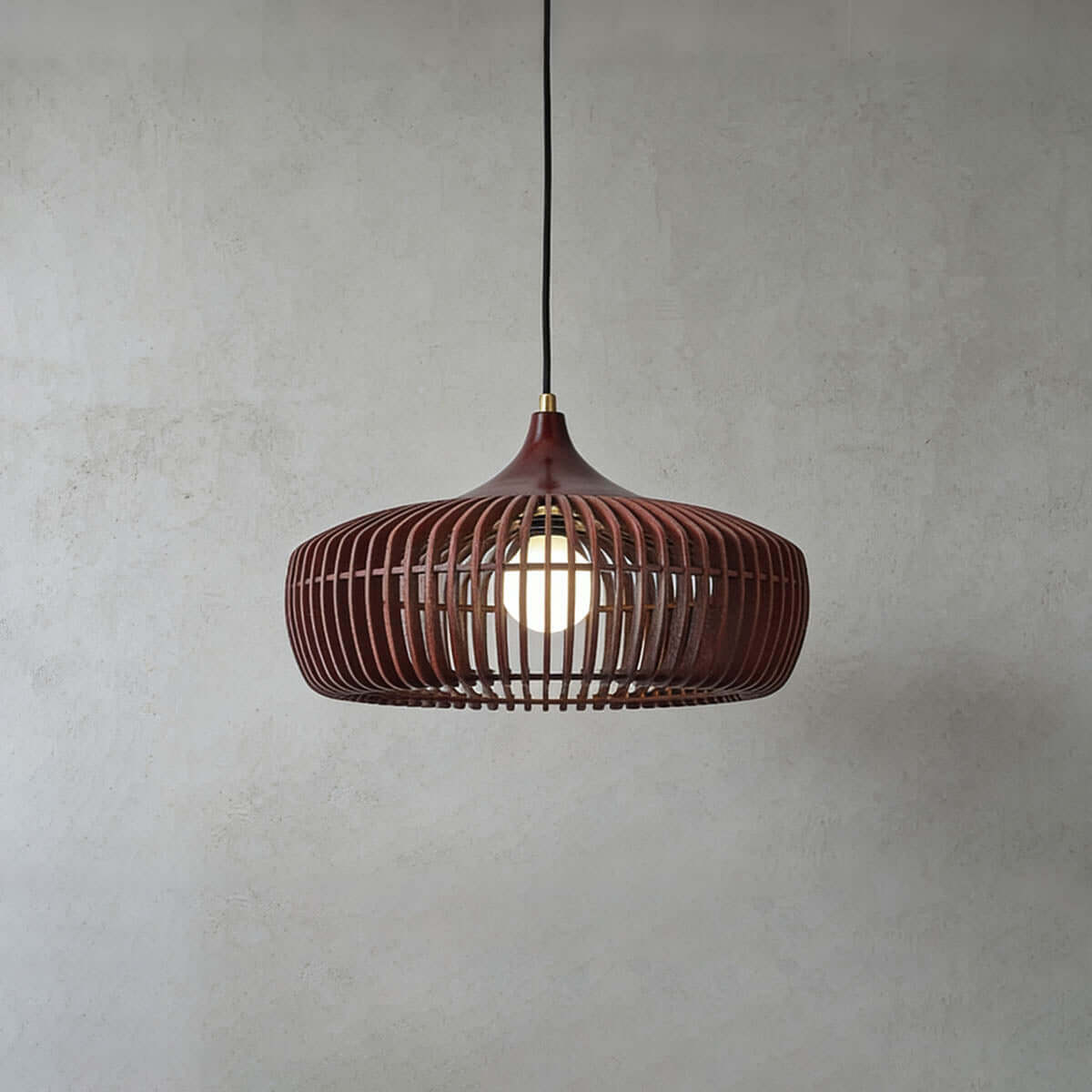 Pirevo Pendant Light