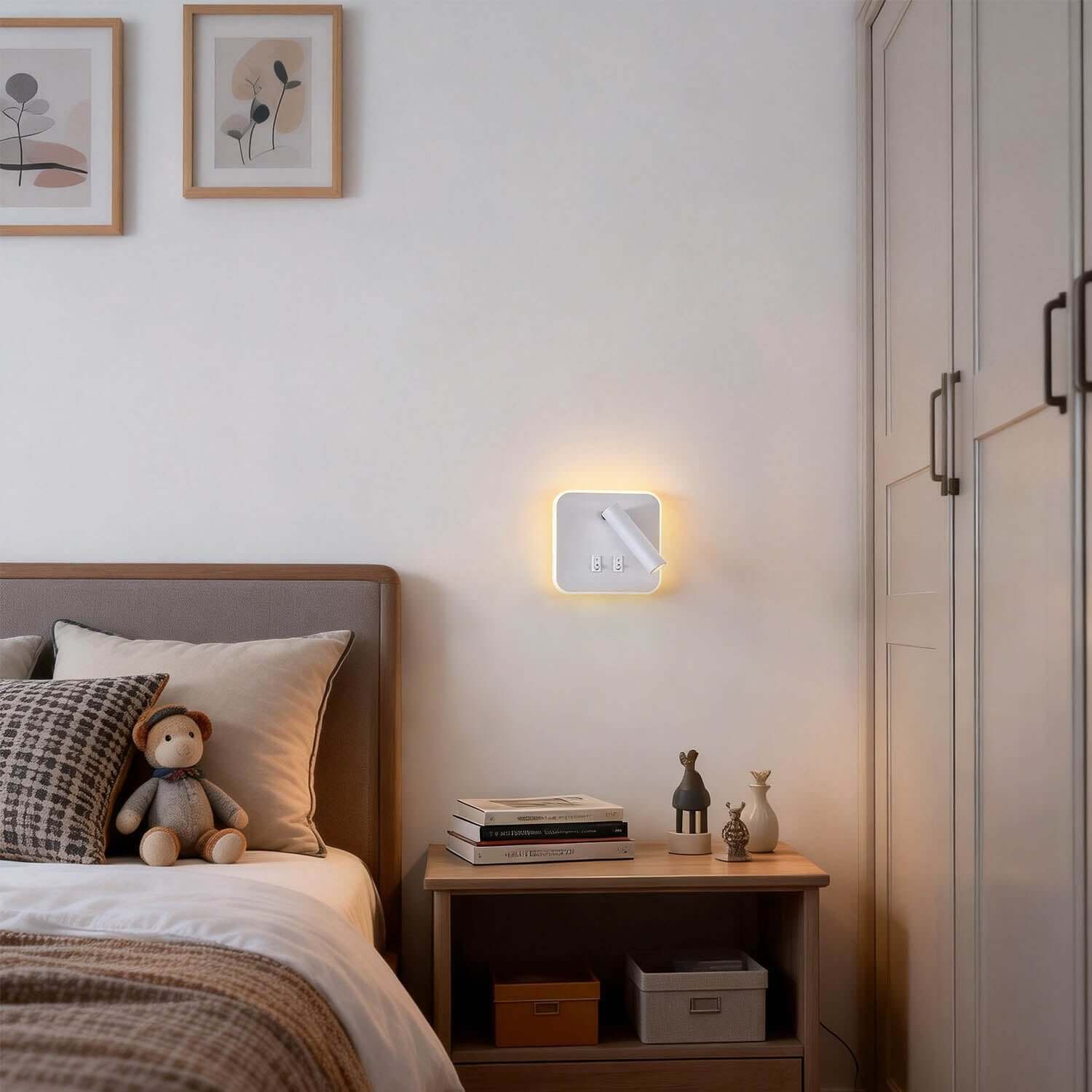 Qivol Wall Light
