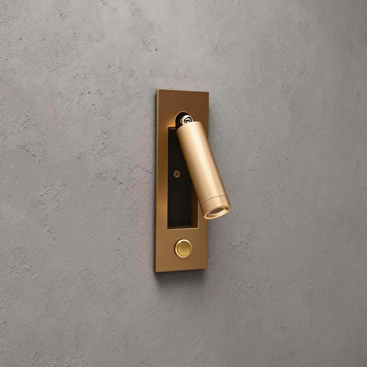 Qylon Wall Light