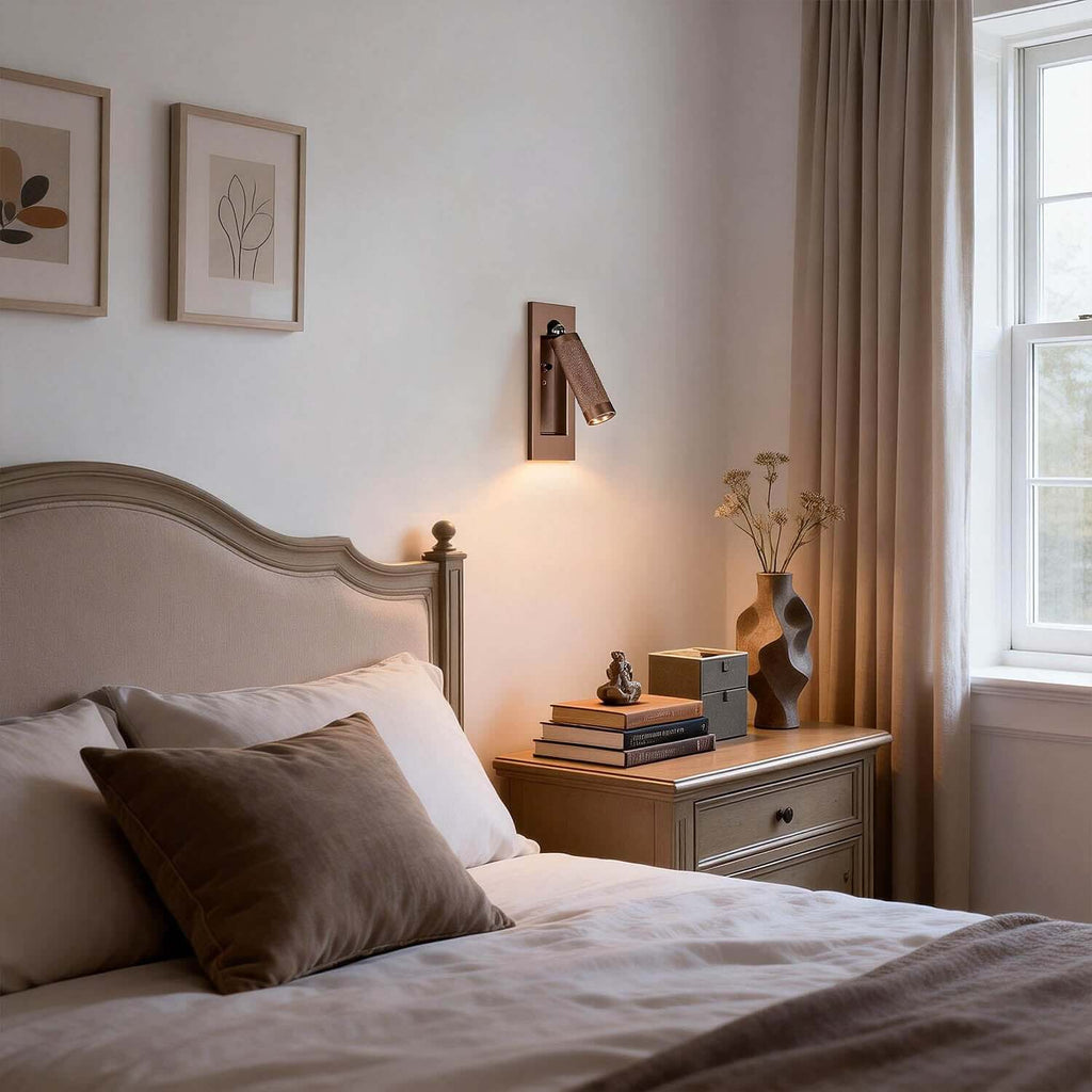Qylon Wall Light