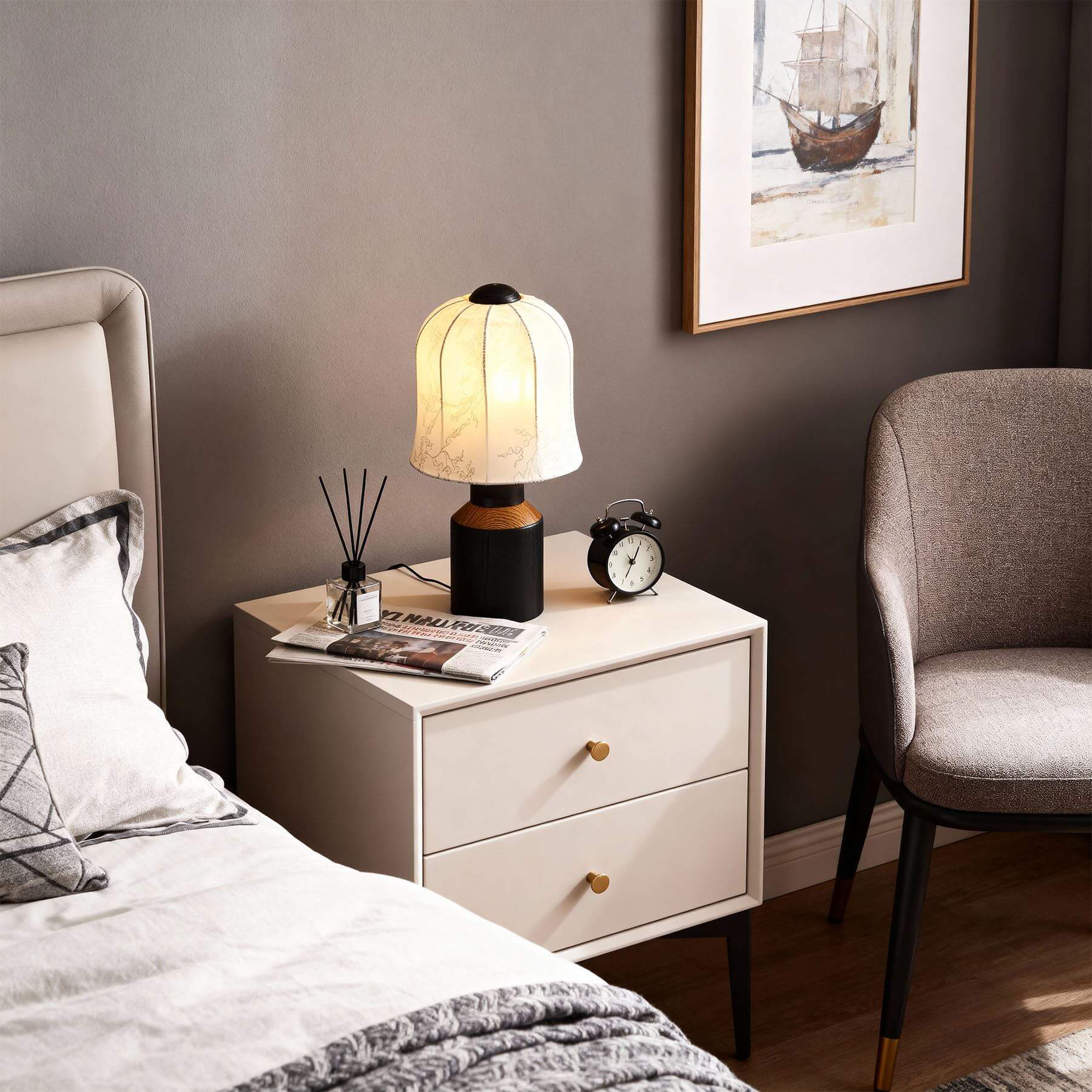 Ralevo Table Lamp