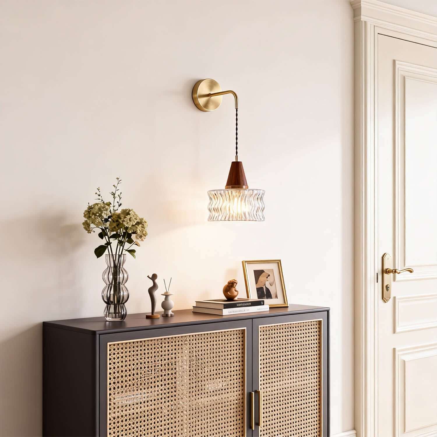 Ravico Wall Light