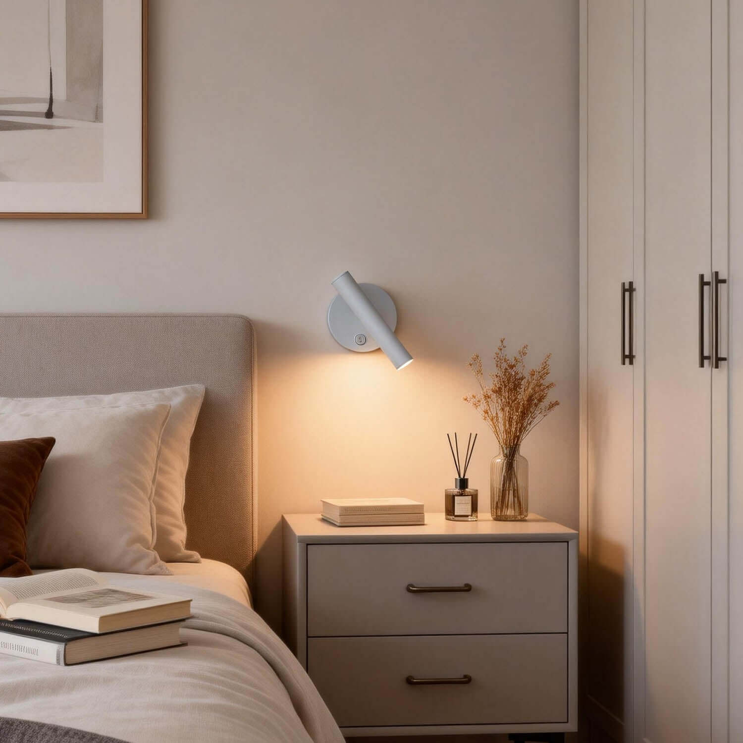 Ruvani Wall Light
