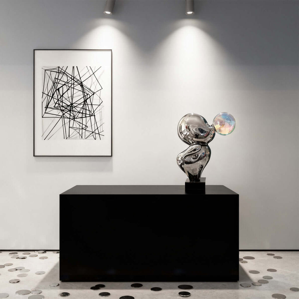 Selvina Sculpture Table Lamp