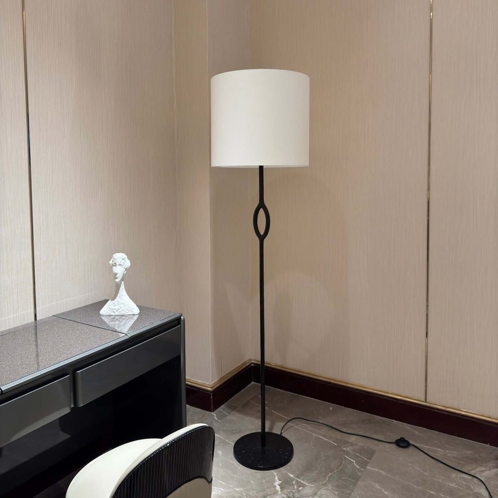 Solin Floor Lamp