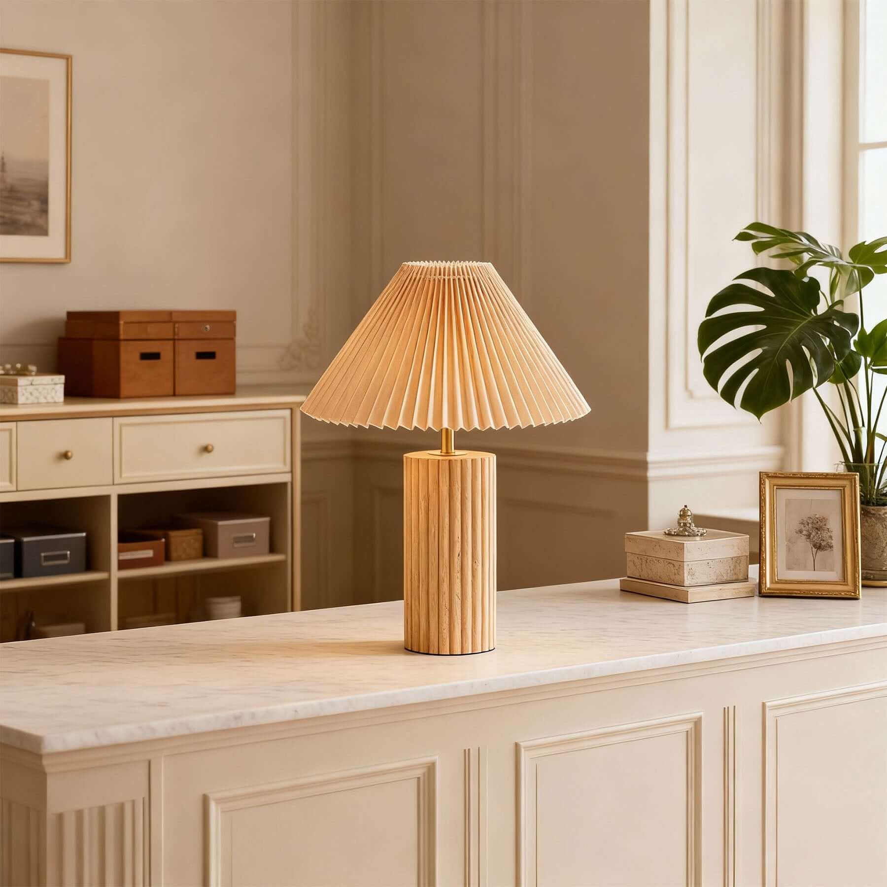 Solvi Table Lamp