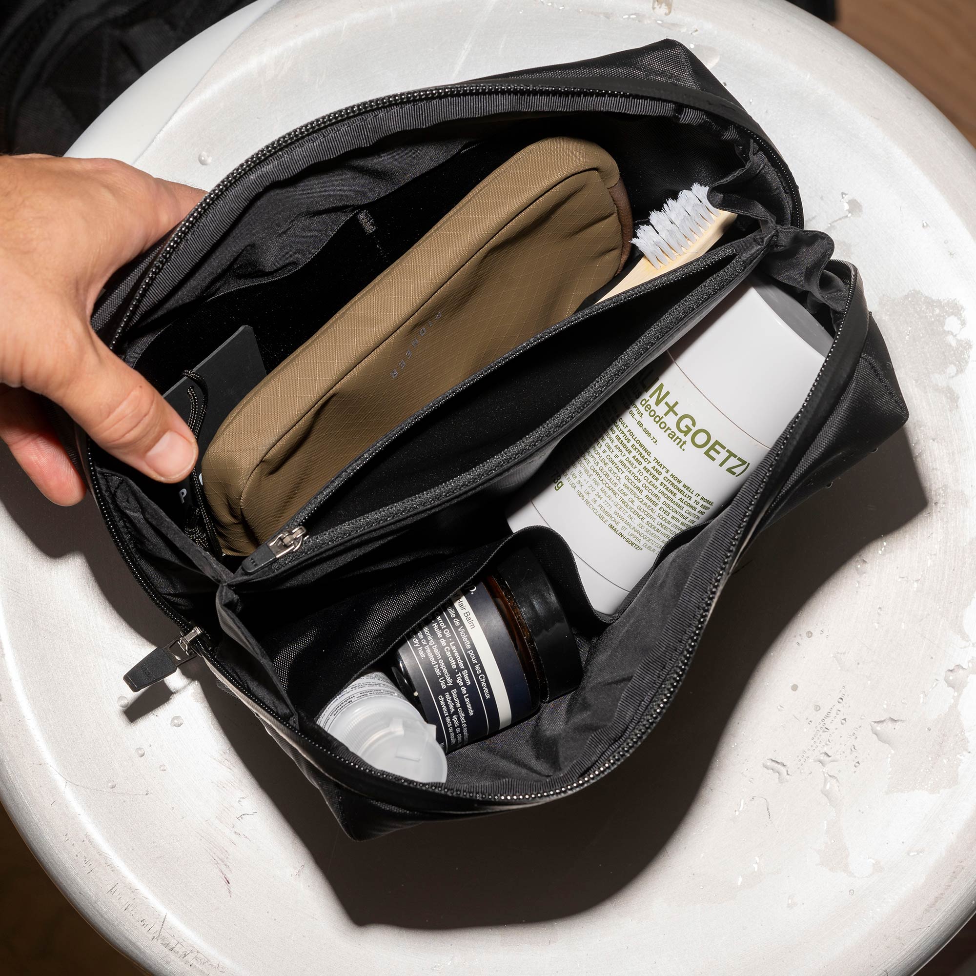 Global Pouch XL