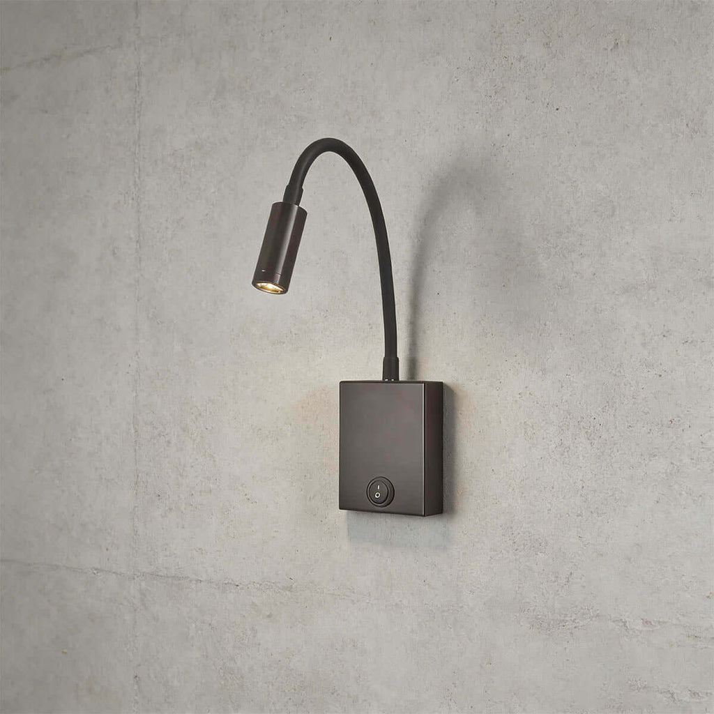Syklo Square Wall Light