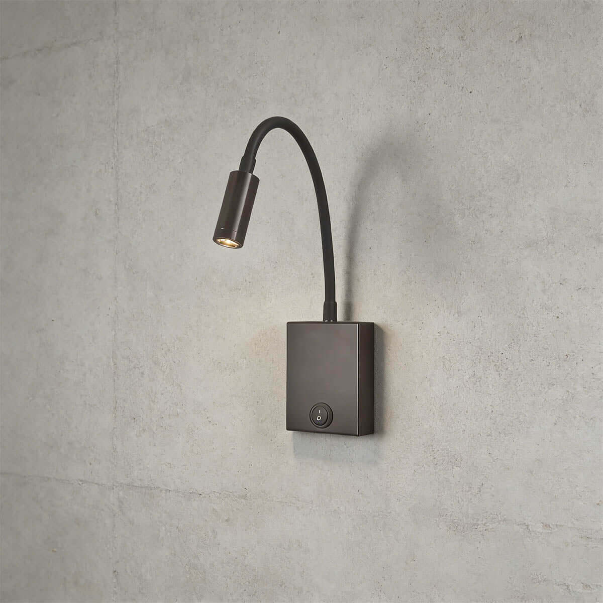 Syklo Square Wall Light