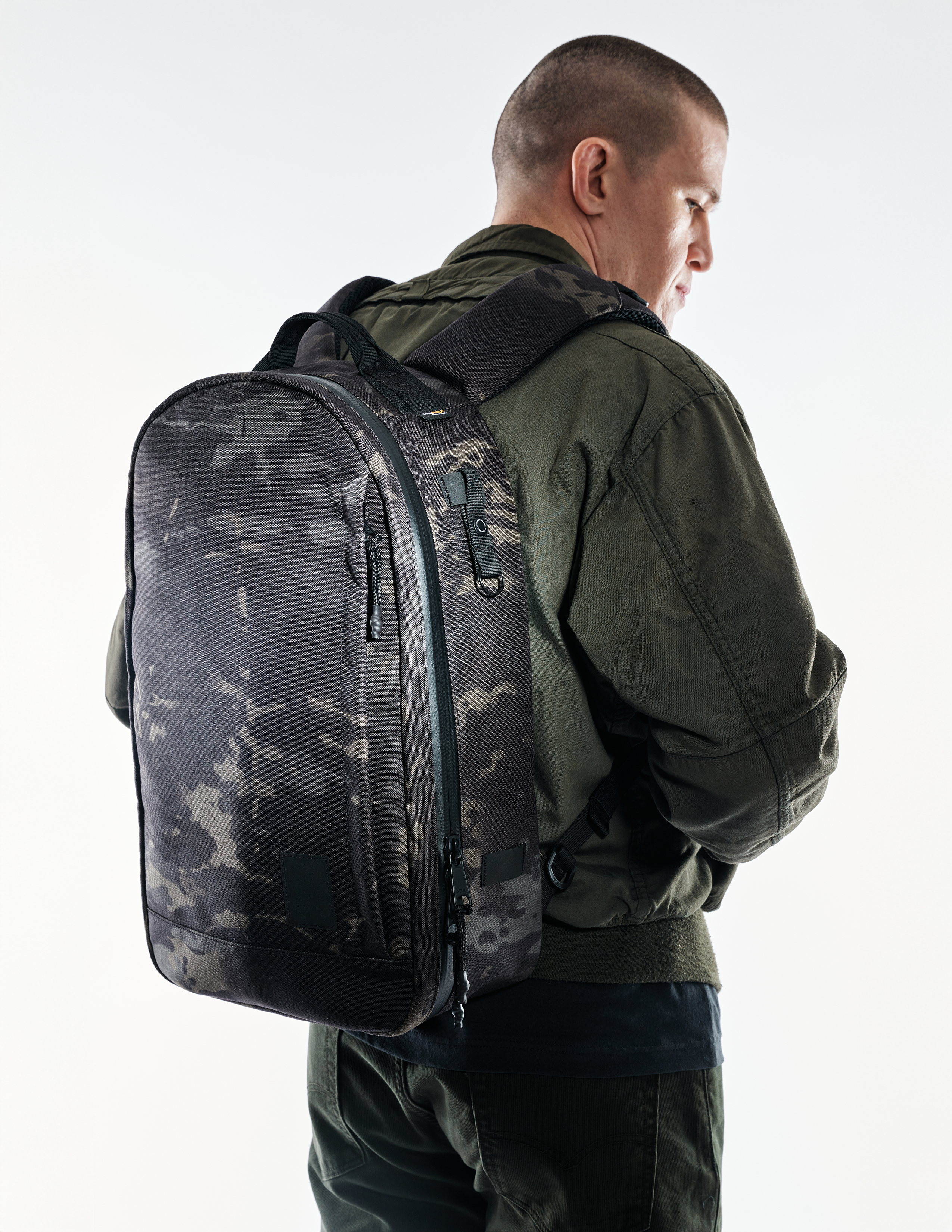 Conceal Pack 21L