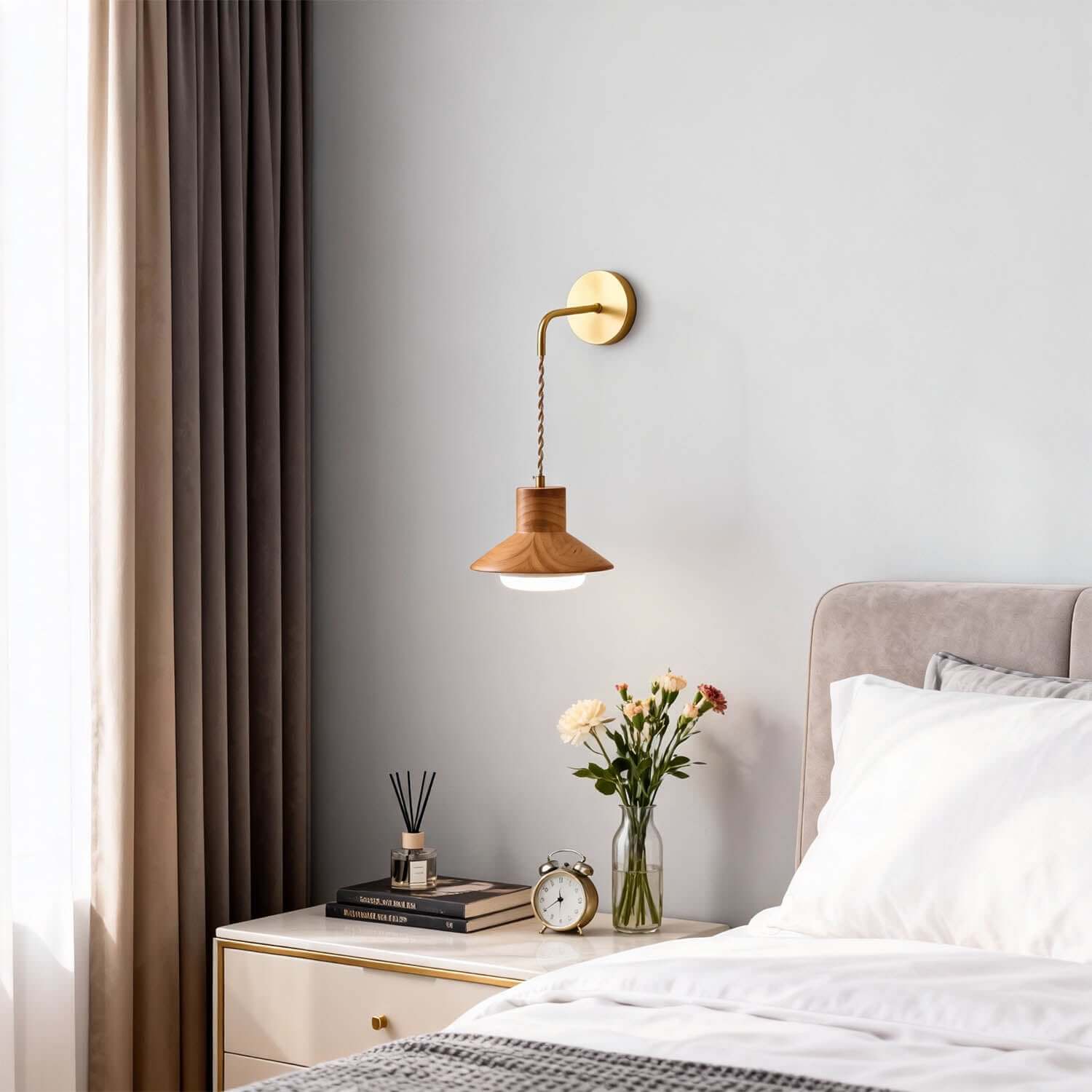 Treva Wall Light