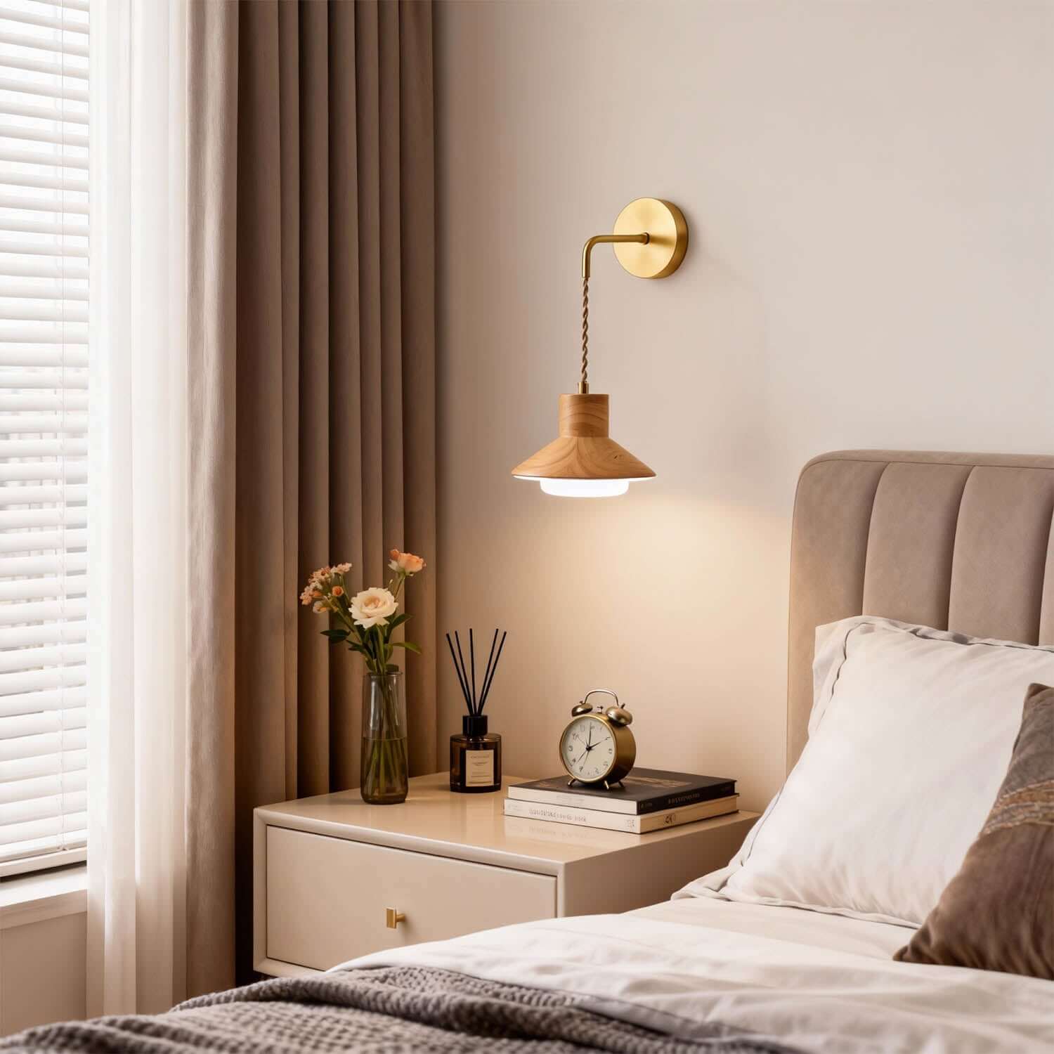 Treva Wall Light