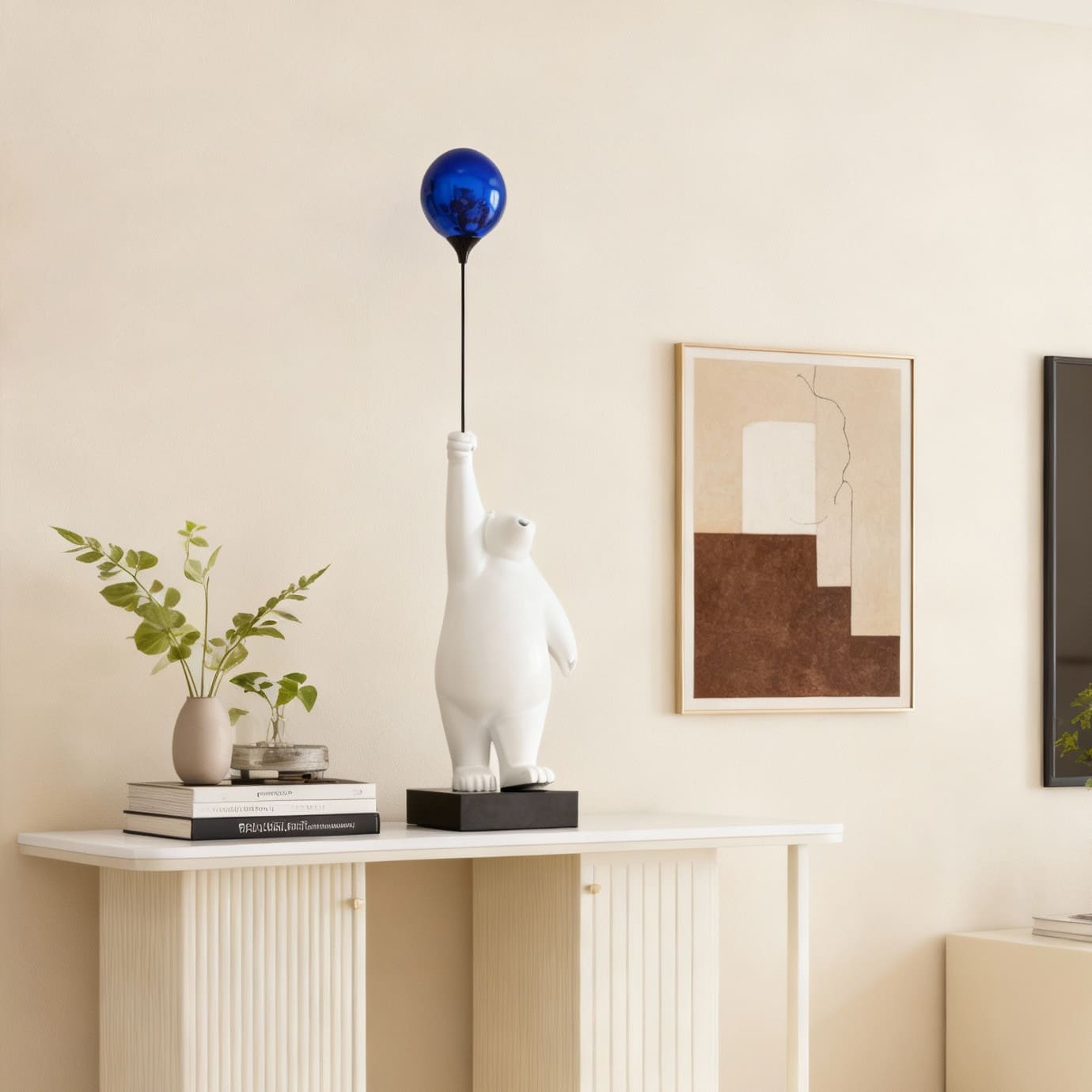 Tuvoro Sculpture