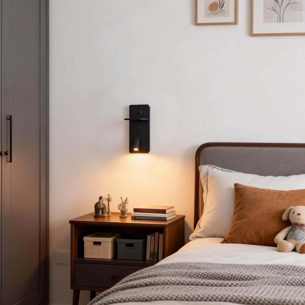 Tylor Wall Light