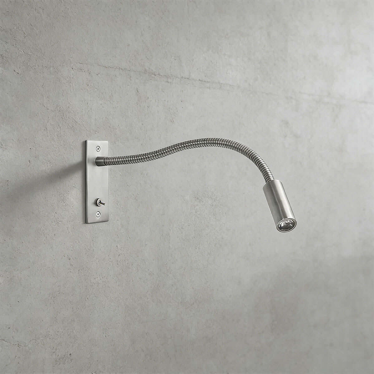 Tynlo Wall Light