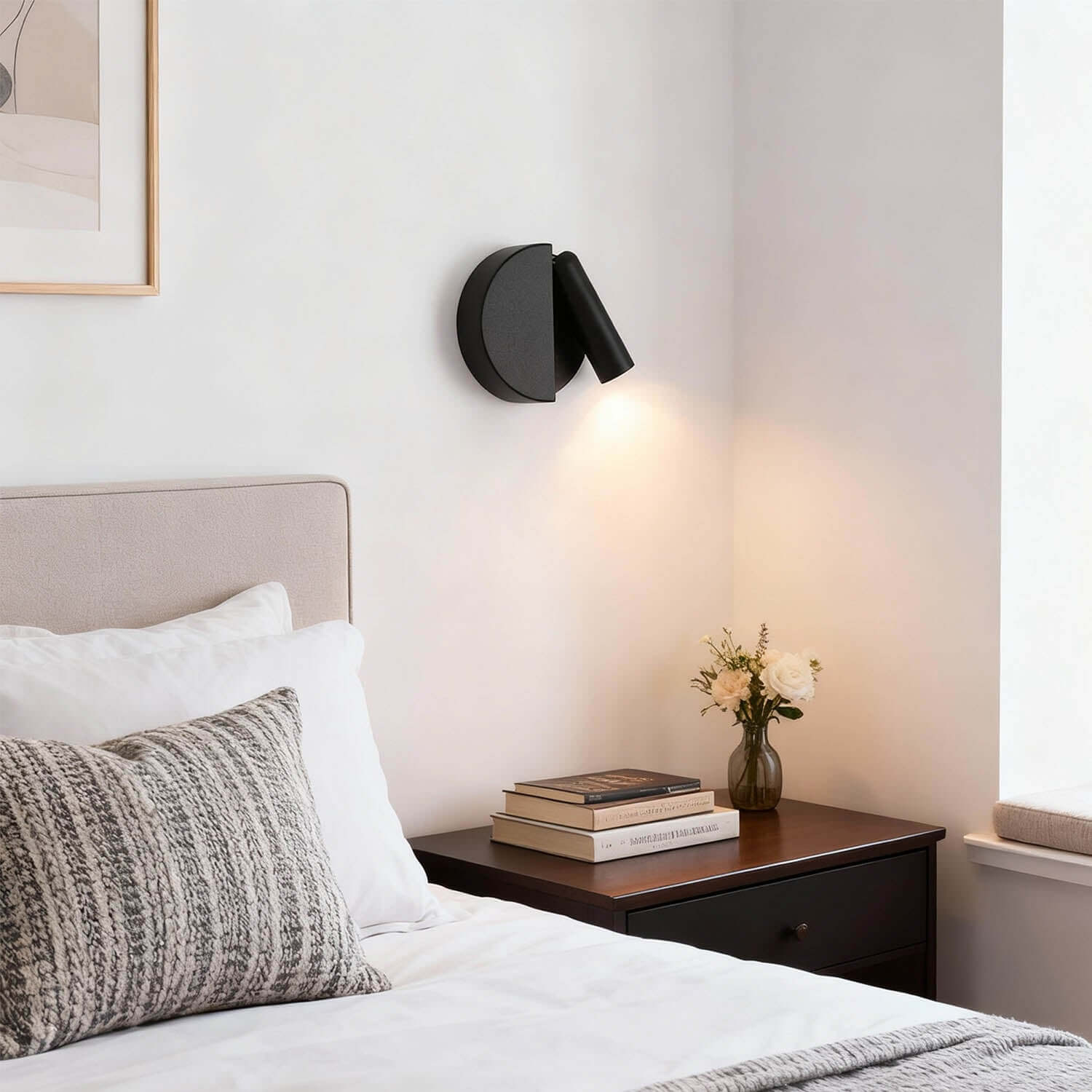 Veqti Wall Light