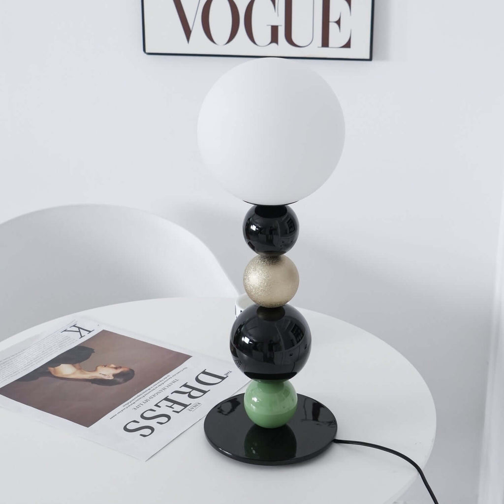 Ball String Table Lamp