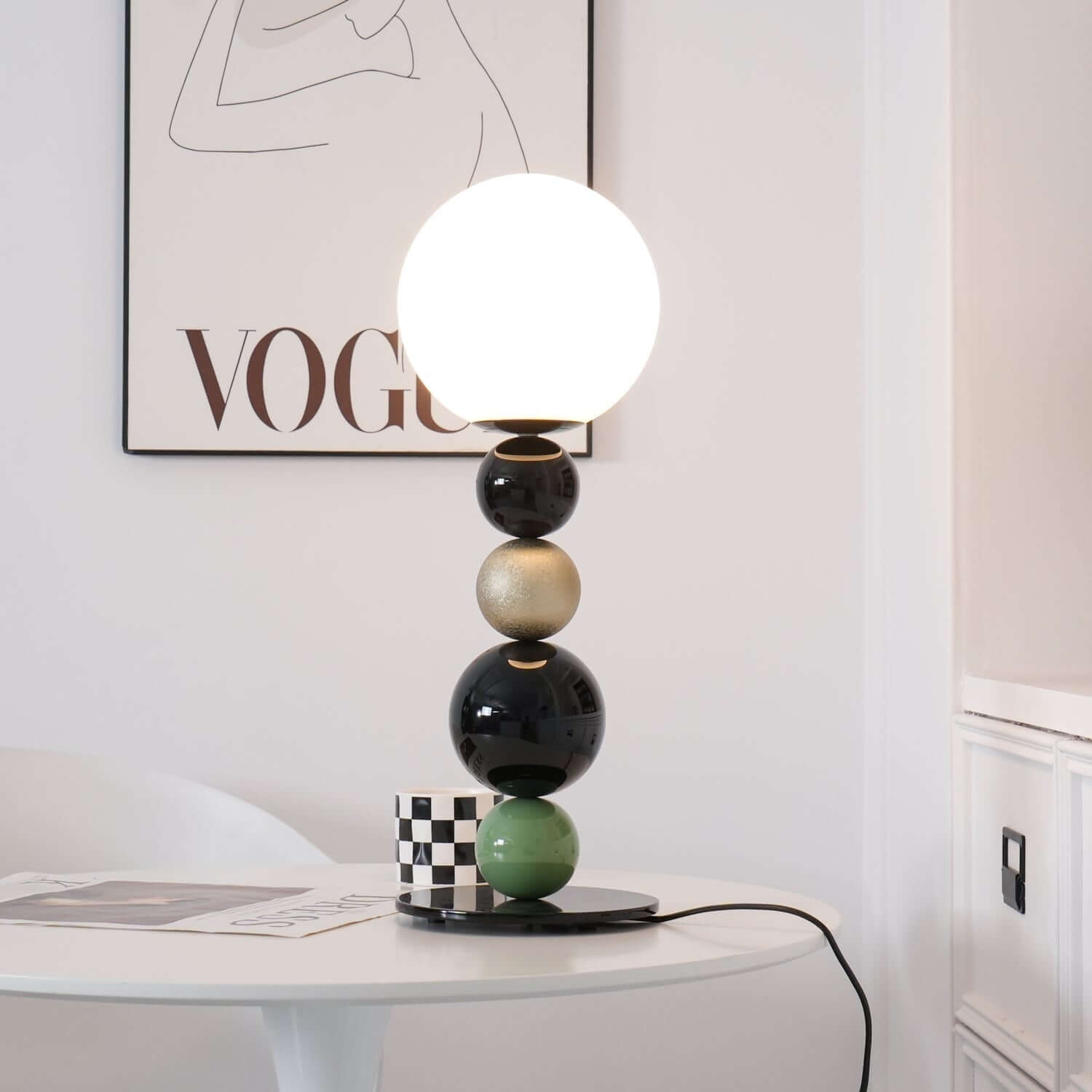 Ball String Table Lamp