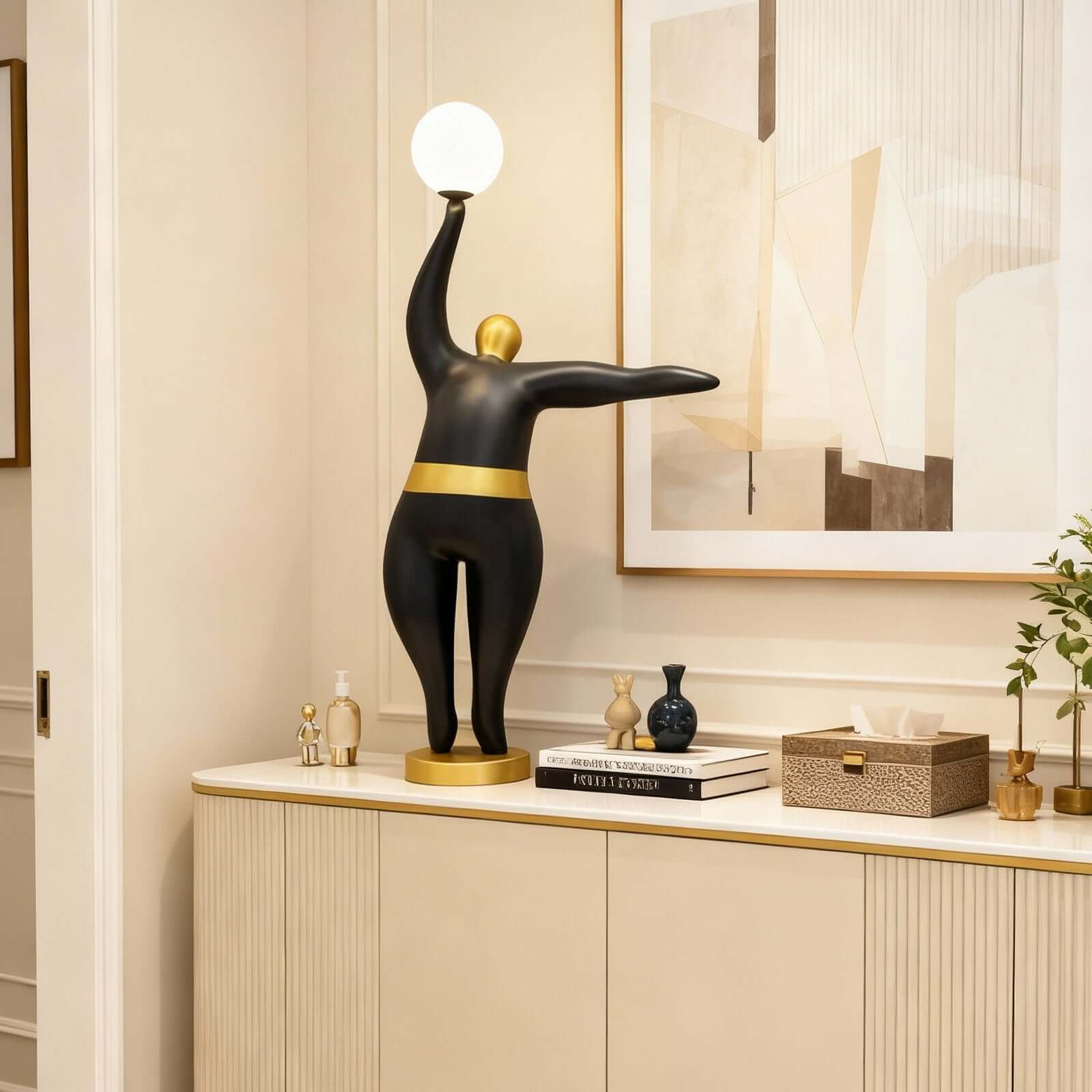 Vornelu Sculpture Table Lamp