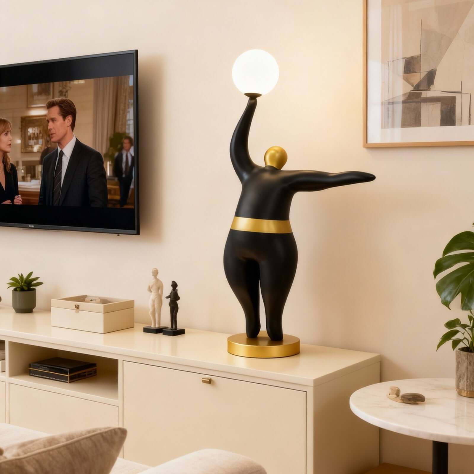 Vornelu Sculpture Table Lamp