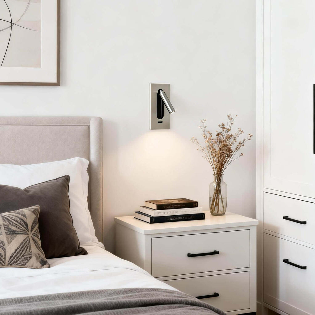 Vylor Wall Light
